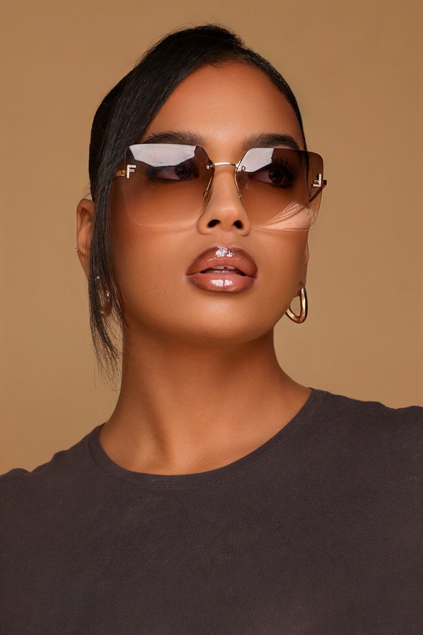 Lunettes de soleil Fendi Carré Or